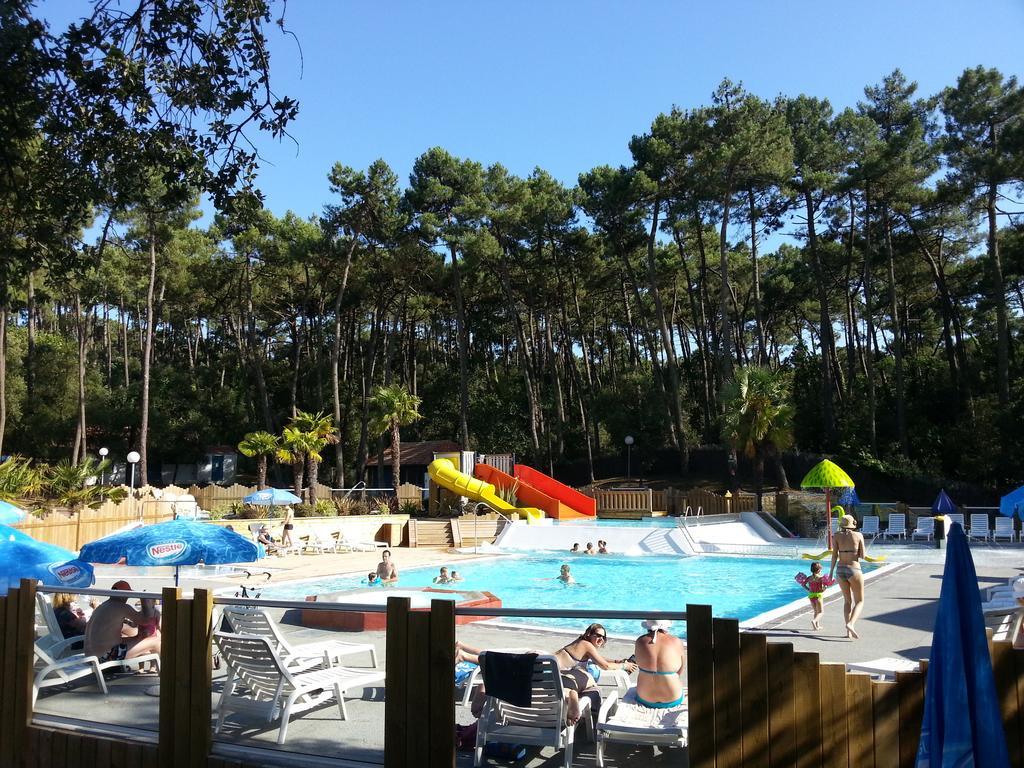 Camping Ocean Vacances Saint-Georges-de-Didonne Rum bild